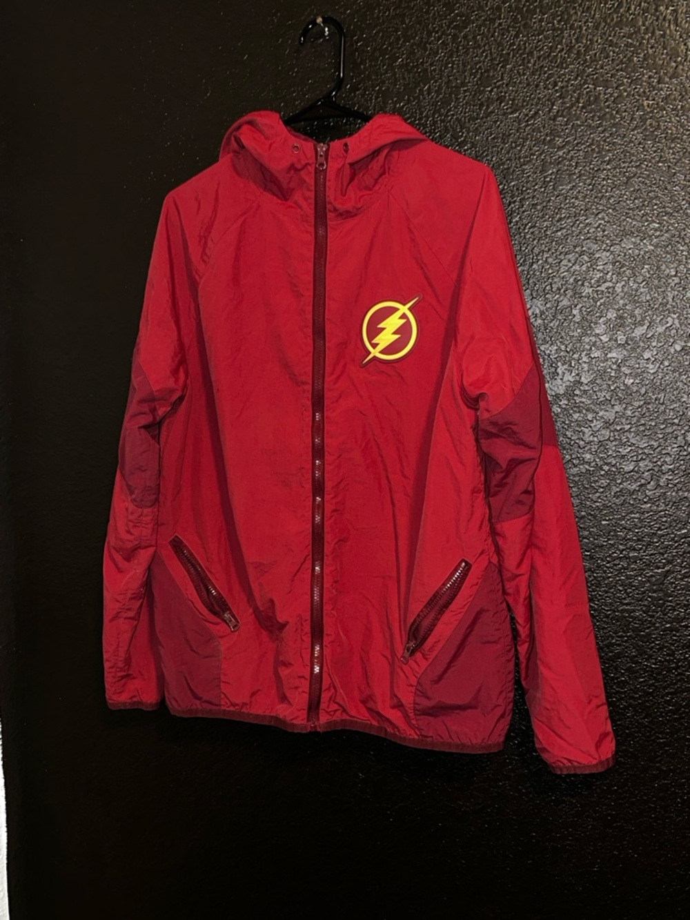 Boxlunch DC Comics The Flash Hooded Windbreaker Jacket size medium